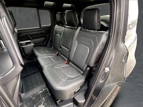 Certified 2024 Land Rover Defender 110 S image 22