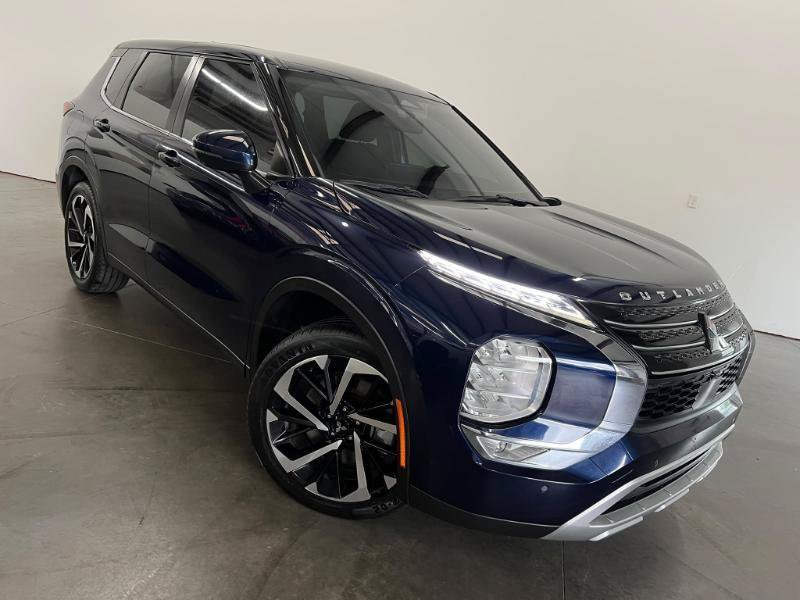 Used 2023 Mitsubishi Outlander SE FWD image 19