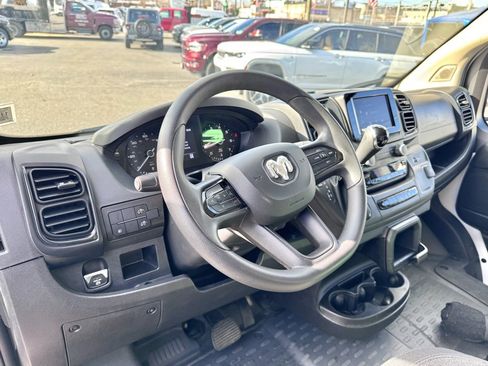 Used 2023 RAM ProMaster 2500 image 18