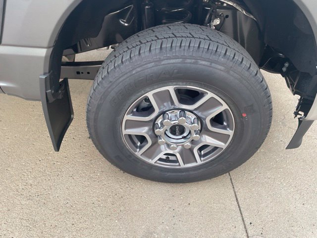 New 2026 Ford F250 Lariat AWD/4WD image 2