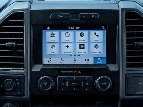 Used 2019 Ford F150 XLT w/ Equipment Group 302A Luxury RWD image 15
