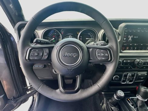Certified 2023 Jeep Wrangler Unlimited w/ Cold Weather Group AWD/4WD image 12