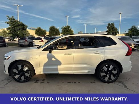 Certified 2025 Volvo XC60 T8 Plus w/ Protection Package Premier AWD/4WD image 8