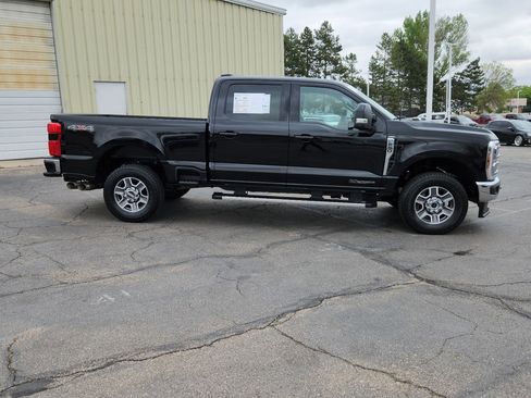 Used 2025 Ford F250 Lariat AWD/4WD image 18