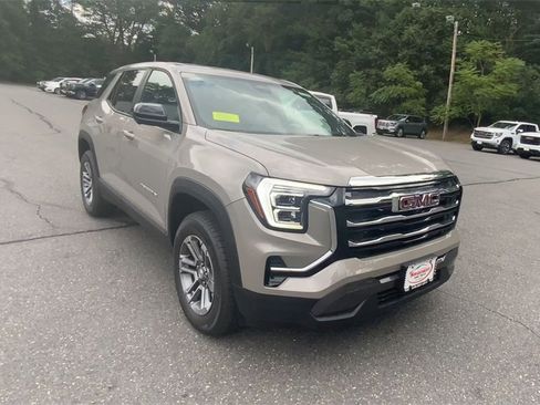 New 2026 GMC Terrain Elevation w/ Technology Package II image 2