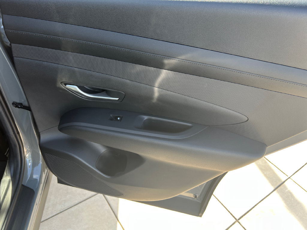 Certified 2026 Hyundai Tucson SEL Plus FWD image 9