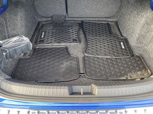 Used 2023 Volkswagen Jetta S image 12