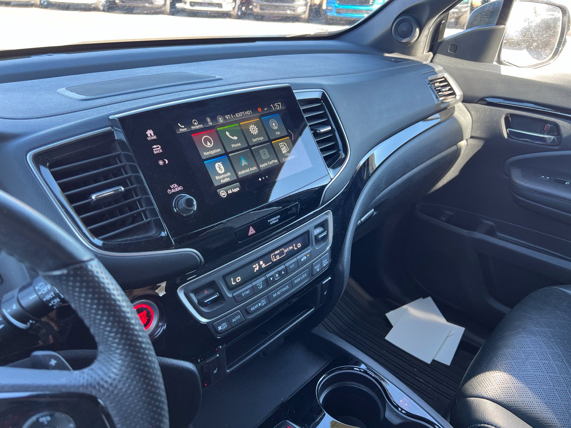 Used 2020 Honda Passport Touring image 32