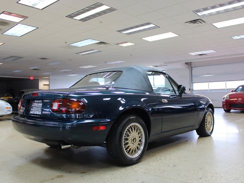 Used 1996 MAZDA MX-5 Miata image 19