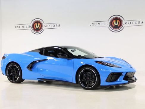 Used 2023 Chevrolet Corvette Stingray Preferred Conv w/ Battery Protection Package RWD image 5