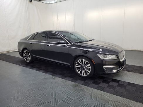 Used 2020 Lincoln MKZ Reserve w/ Elements Package FWD image 11