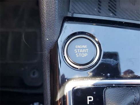 Certified 2023 Kia Sportage EX image 30