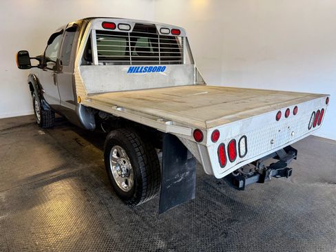 Used 2006 Ford F350 Lariat AWD/4WD image 5
