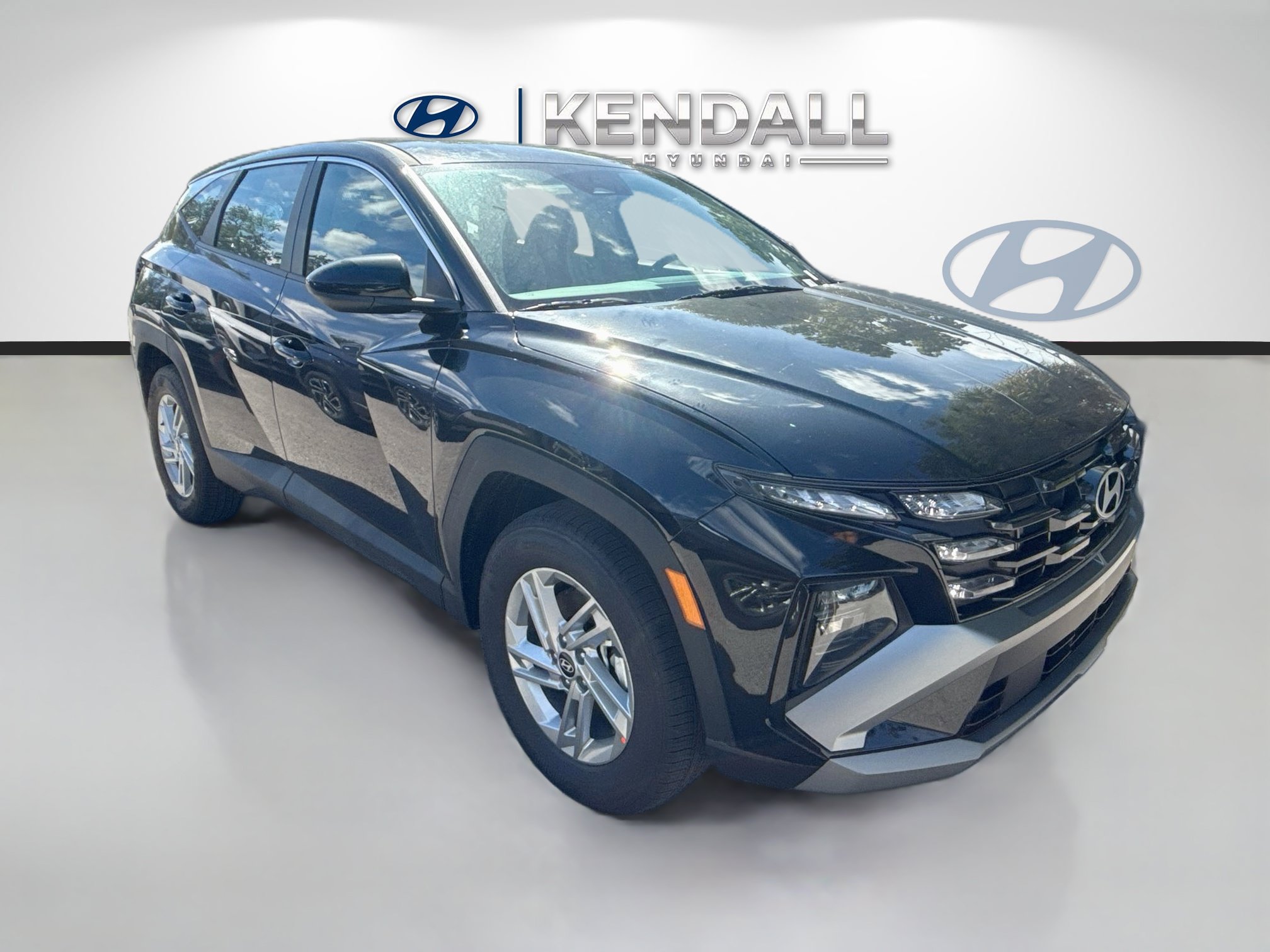 New 2026 Hyundai Tucson SE FWD image 1