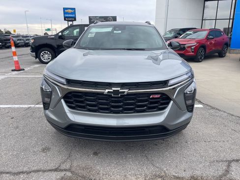 New 2026 Chevrolet Trax RS FWD image 8
