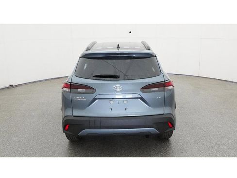 New 2026 Toyota Corolla Cross LE FWD image 7