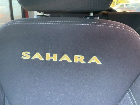 Used 2013 Jeep Wrangler Unlimited Sahara w/ Dual Top Group image 23