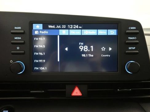Used 2026 Hyundai Elantra Sport FWD image 15