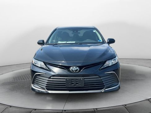 Used 2024 Toyota Camry LE FWD image 2