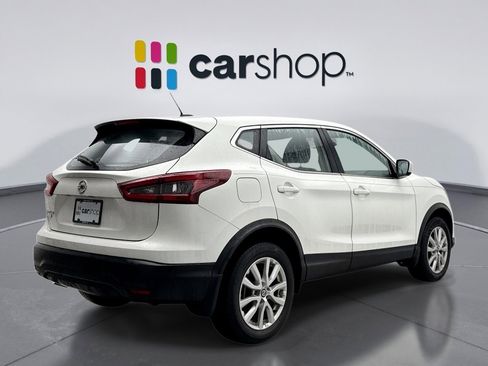 Used 2022 Nissan Rogue Sport S image 5