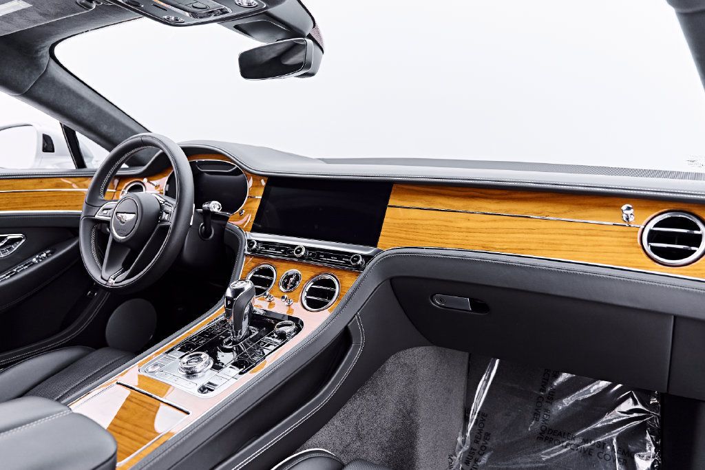 Used 2020 Bentley Continental GT AWD/4WD image 40
