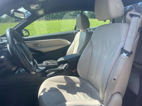 Used 2015 BMW 428i Convertible image 10