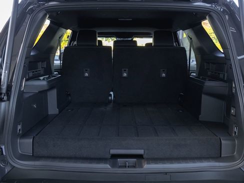 New 2025 Toyota 4Runner 4WD image 8