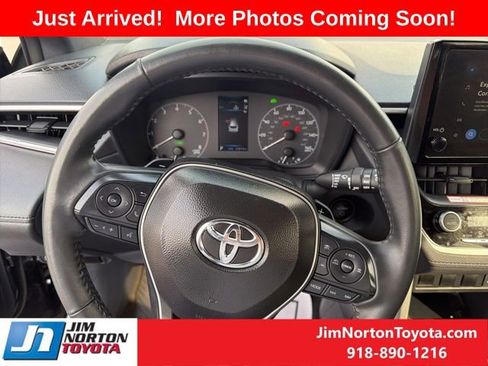 Used 2024 Toyota Corolla Cross SE image 14