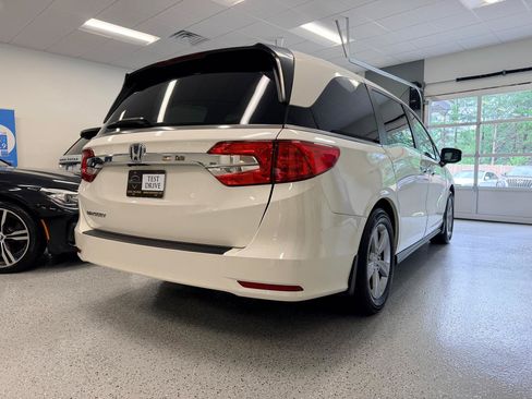 Used 2019 Honda Odyssey EX-L image 9