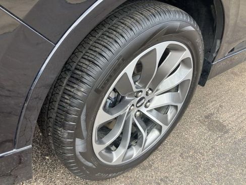 Used 2022 Lincoln Aviator Grand Touring AWD/4WD image 36