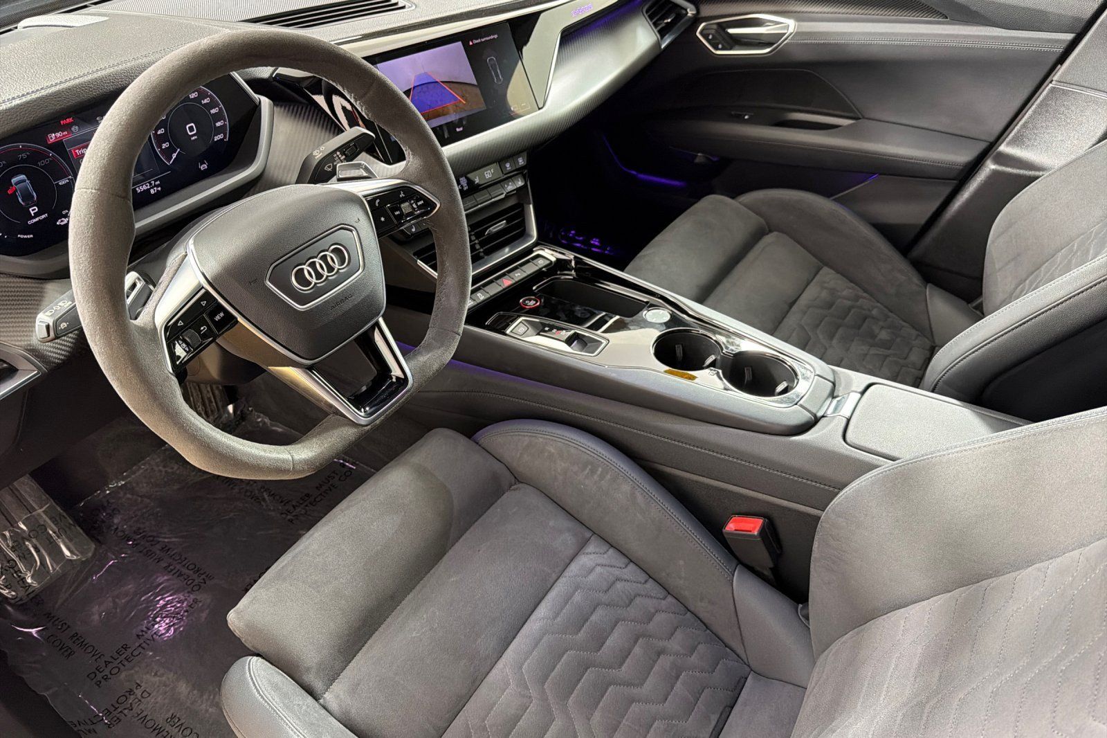 Used 2024 Audi e-tron GT Premium Plus AWD/4WD image 9