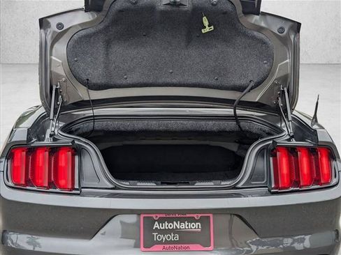 Used 2017 Ford Mustang Premium RWD image 6