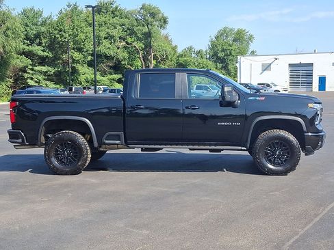 Certified 2024 Chevrolet Silverado 2500 ZR2 w/ Technology Package AWD/4WD image 26