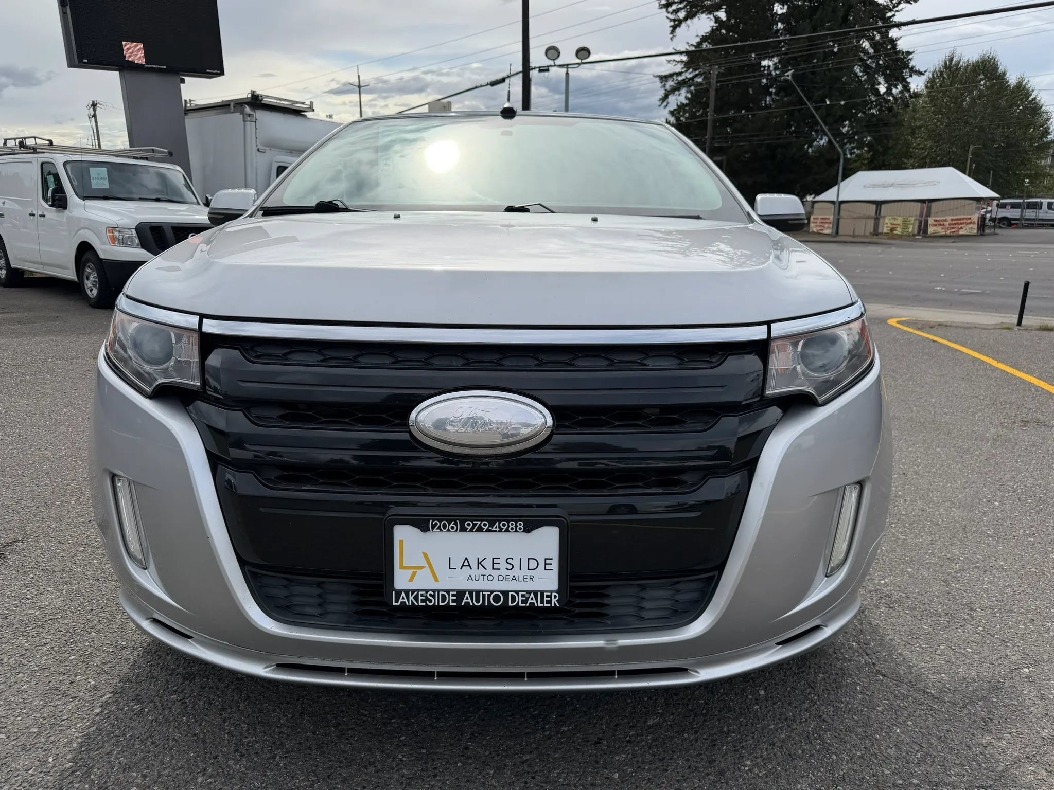 Used 2013 Ford Edge Sport w/ Driver Entry Pkg AWD/4WD image 2