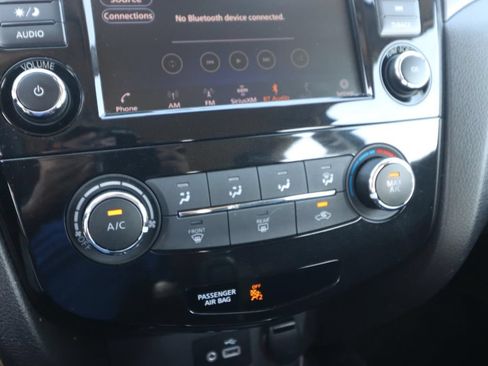 Used 2022 Nissan Rogue Sport S FWD image 20