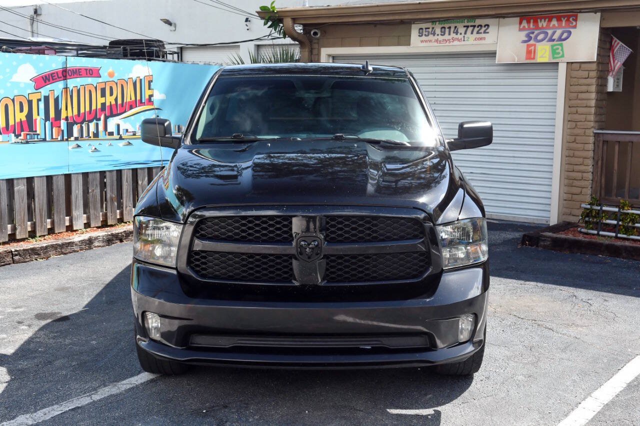 Used 2019 RAM 1500 Express w/ Express Value Package RWD image 3