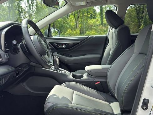 Certified 2025 Subaru Outback Onyx Edition AWD/4WD image 12