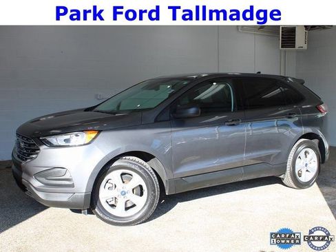 Used 2022 Ford Edge SE image 1