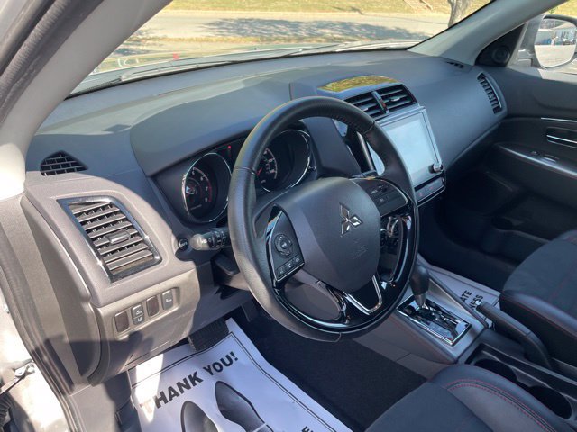 Used 2025 Mitsubishi Outlander Sport SE AWD/4WD image 11