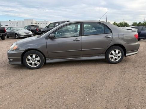 Used 2006 Toyota Corolla S FWD image 2