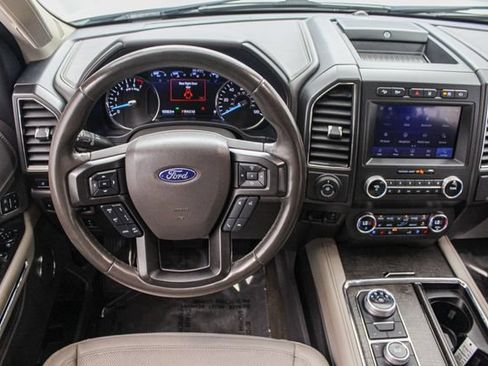 Certified 2020 Ford Expedition Limited w/ Special Edition Package AWD/4WD image 25