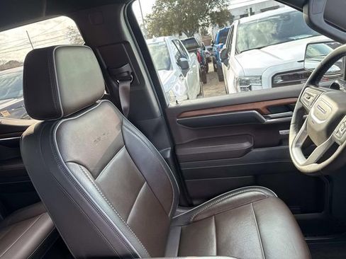 Used 2023 GMC Sierra 1500 Denali w/ Technology Package image 13