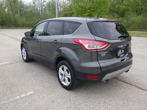Used 2016 Ford Escape SE FWD image 3