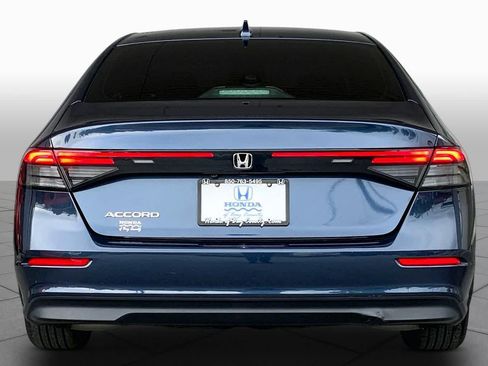 Used 2023 Honda Accord EX image 5