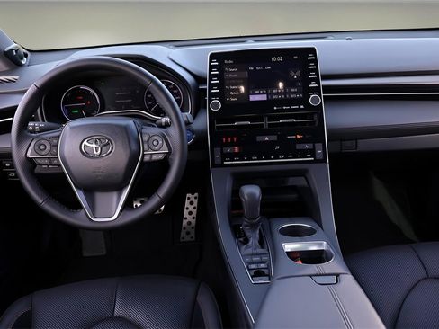 Certified 2019 Toyota Avalon XSE image 11