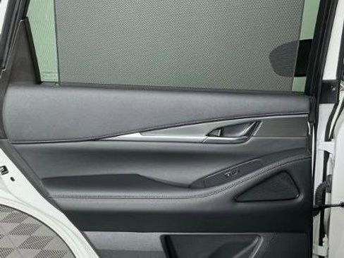 Certified 2024 INFINITI QX60 Luxe image 17