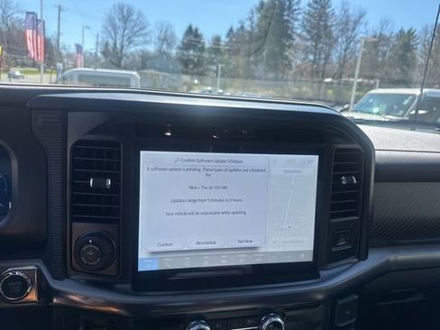 Used 2025 Ford F150 Raptor AWD/4WD image 26