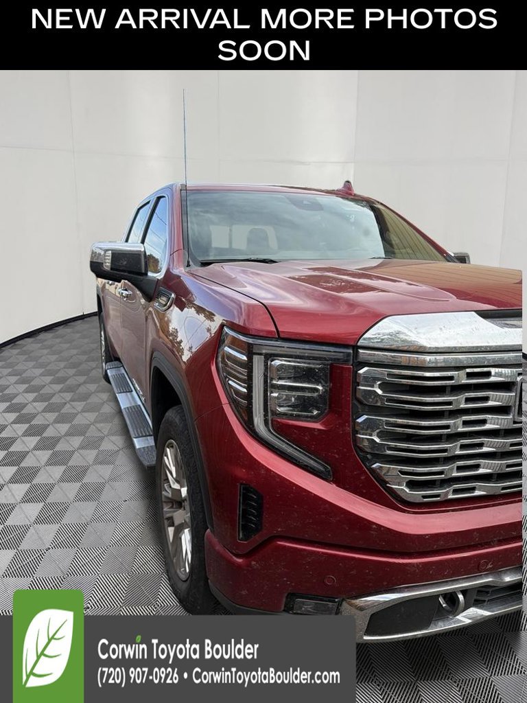 Used 2023 GMC Sierra 1500 Denali w/ Technology Package AWD/4WD image 1