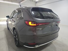 Used 2024 MAZDA CX-90 Plug-In Hybrid w/ Premium Plus AWD/4WD image 8