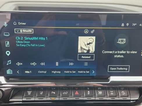 Used 2026 Chevrolet Silverado 2500 ZR2 AWD/4WD image 15